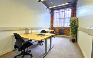 Office F17