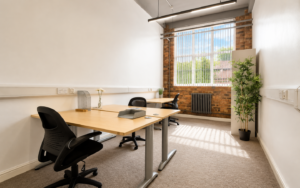 Office F17